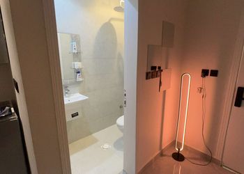 استديو هادئ بسرير ماستر 