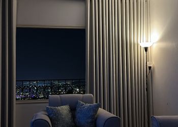 استديو بسرير ماستر وجلسة جانبية 