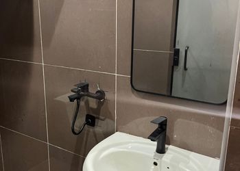 استديو هادئ بسرير ماستر 