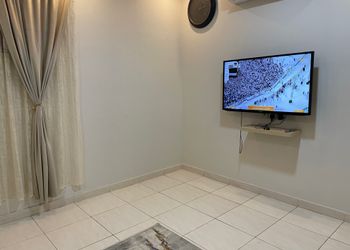 استديو بأثاث مريح ودخول ذاتي