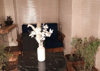 استديو بسرير ماستر وجلسة 