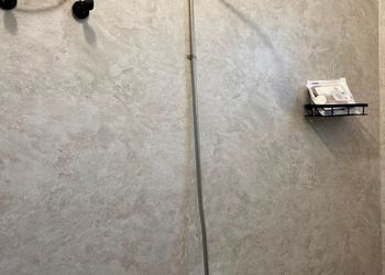 شقة بغرفة معيشة وغرفة نوم 