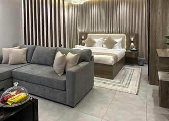 استديو هادئ بسرير ماستر
