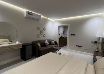 استديو بسرير ماستر ودخول ذاتي