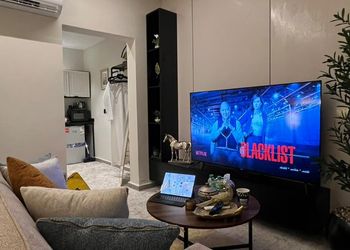استديو هادئ بسرير ماستر 