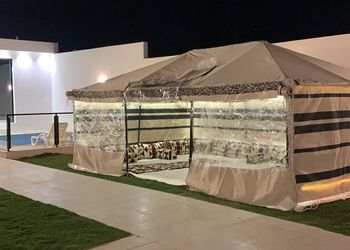 شاليه بمجلس وجلسة خارجية 