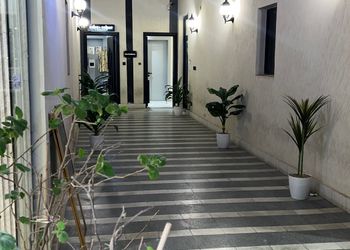 استديو بسرير ماستر وجلسة جانبية