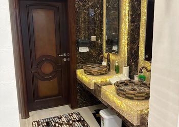 شقة فاخره مع اطلاله بانوراميه