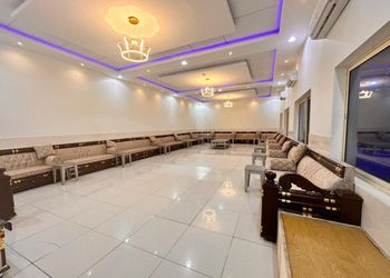 شاليه بألعاب مائية ومجالس