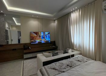 استديو هادئ بسرير ماستر 