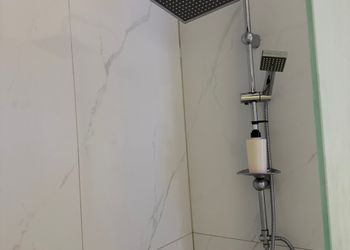 استديو بدخول ذاتي وسرير مريح 