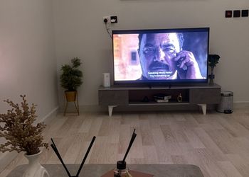 استديو بسرير ماستر