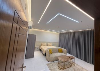 استديو راقي بدخول ذاتي 