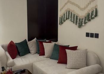 استديو بتصميم مودرن دخول ذاتي 