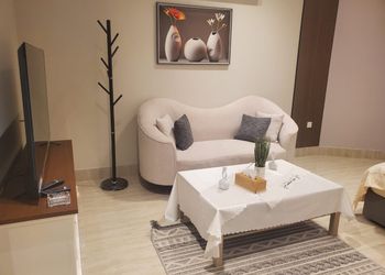استديو هادئ بسرير ماستر 