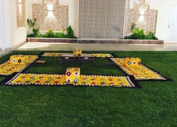 شالية بمجلس مطل على المسبح 