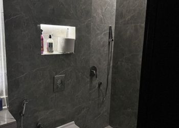استديو بسرير ماستر وجلسة جانبية