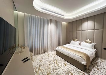 شقة بتصميم فاخر و دخول ذاتي 