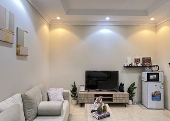 استديو هادئ بدخول ذاتي 