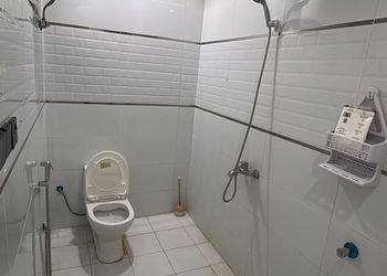 استديو بسرير ماستر