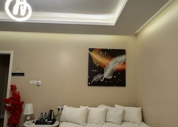 استديو بسرير ماستر وجلسة جانبية