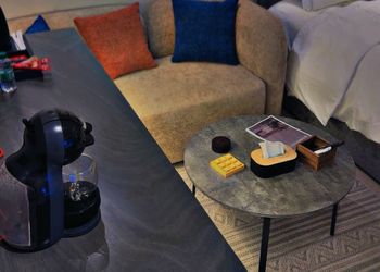 استديو هادئ بسرير ماستر 