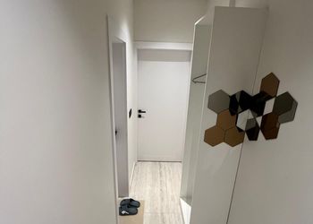 استديو بسرير ماستر ودخول ذاتي