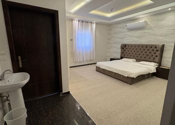 استراحة بالعاب مائية ومسبح 