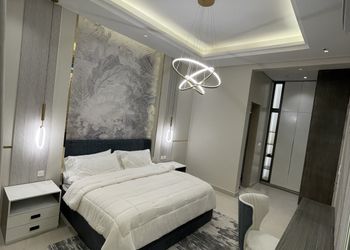 شقه بثلاث غرف نوم بدخول ذاتي