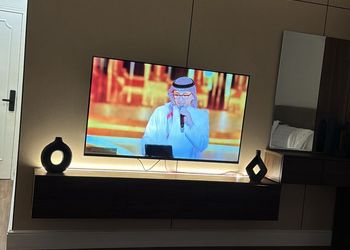 استديو بسرير ماستر وجلسة جانبية