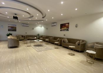 شاليه بمسبح وألعاب مائية