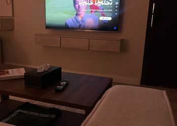 استديو هادئ بسرير ماستر