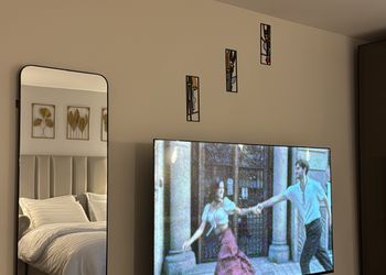 استديو مريح مع أثاث بسيط