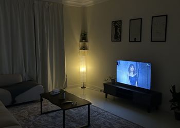 شقة بغرفة وصالة بدخول ذاتي