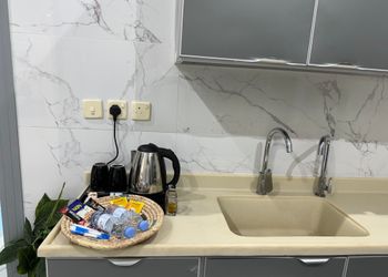 شاليه بمسطح اخضر ومجلس
