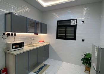 شقة فاخرة بمدخل خاص