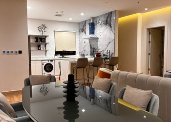 شقة بتصميم أنيق ودخول ذاتي