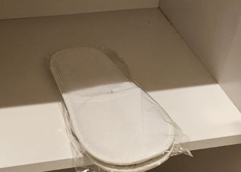 شقة بغرفتين نوم وصالة ومجلس