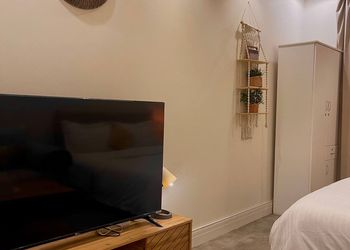 استديو بتصميم أنيق ودخول ذاتي