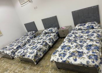 استراحة بمجالس وملحق خارجي 