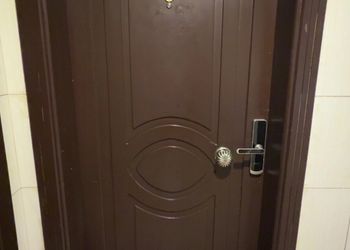 شقة بصالة وغرفتين نوم دخول ذاتي 