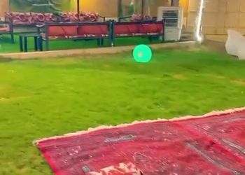شاليه بطابع تراثي وجلسة خارجية 