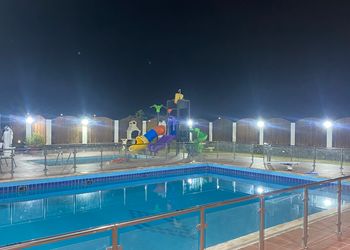 استراحة بملعب كرة قدم