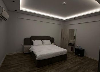 استديو هادئ بسرير ماستر 