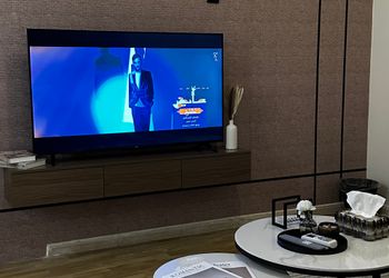 شقة بغرفة معيشة وغرفة نوم 