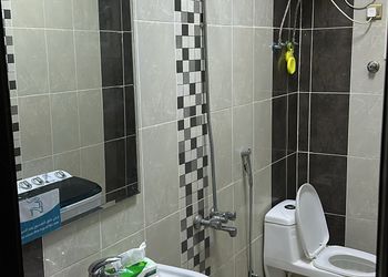 شقة بغرفة نوم ودخول ذاتي