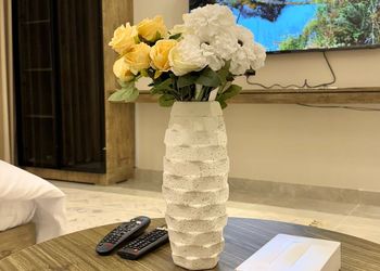 استديو بسرير ماستر وجلسة جانبية