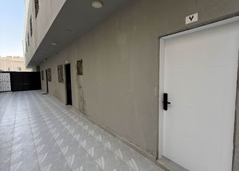 استديو هادئ بسرير ماستر 