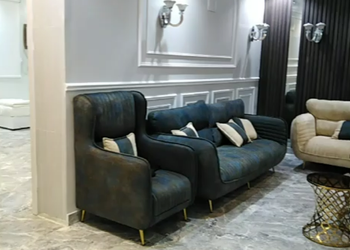 شاليه بمسطح اخضر و مسبح