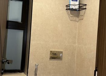 استديو بسرير ماستر وجلسة جانبية